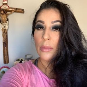 Meet your Posher, Elsa